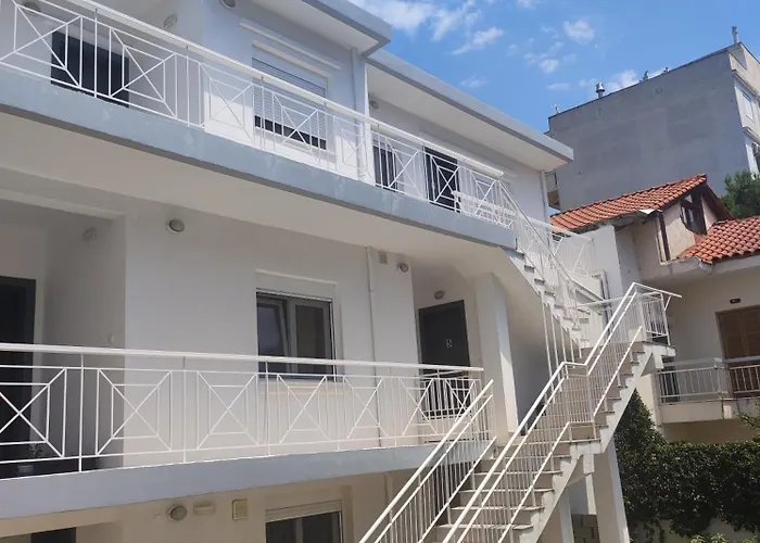 Sea Breeze 202 Апартаменты Неи-Эпиватай