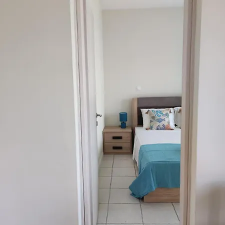Sea Breeze 202 Apartment Neo Epivates